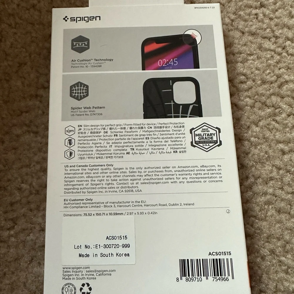 2 phone cases and 1 glass screen protector (for iPhone 12/12 pro)
